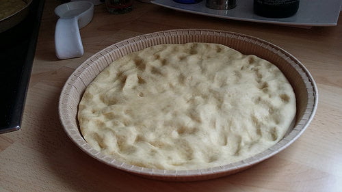 Comment préparer Focaccia (ou fougasse) aux lardons, romarin et parmesan etape 2