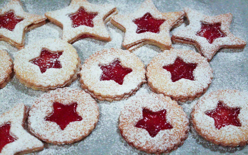 Biscuits Sablés de Noël à la confiture